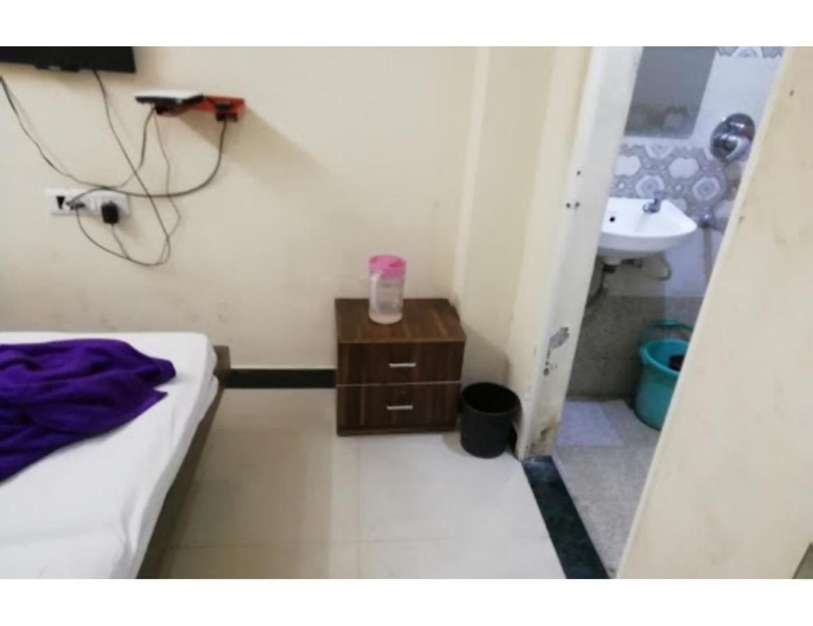 Hotel Adarsh, Ujjain Luaran gambar
