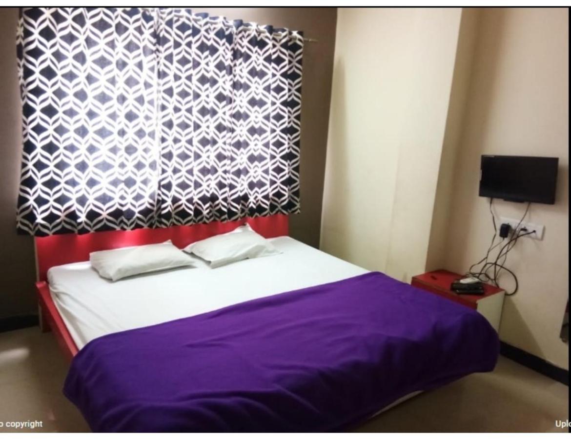 Hotel Adarsh, Ujjain Luaran gambar
