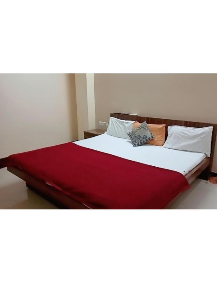 Hotel Adarsh, Ujjain Luaran gambar
