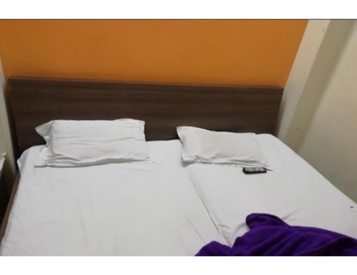 Hotel Adarsh, Ujjain Luaran gambar